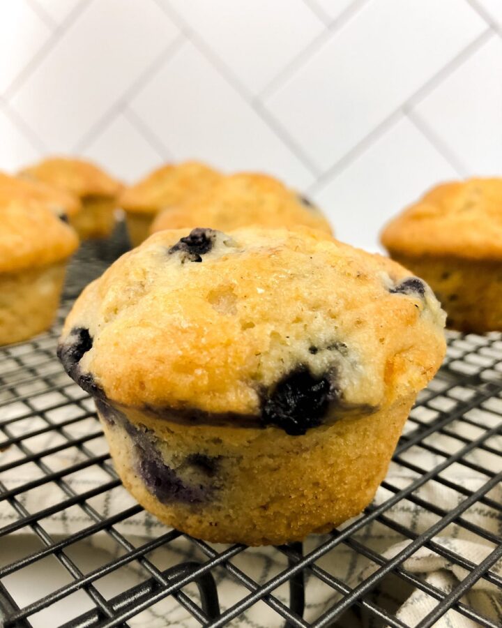 Easy Fluffy Banana Blueberry Muffins - Eat Happy Glow